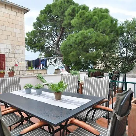Ferienhaus Hogan Sutivan